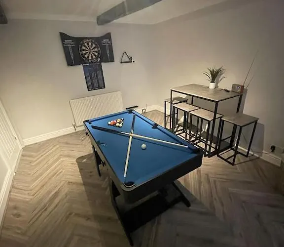 度假居 Quirky In The Centre Of With A Hot Tub *